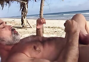 horny mature cums on the beach - inexpert shoot