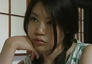 めぐる季節はSEXの匂い xxx 春夏秋冬 愛欲の発情映像「連れ子の娘とする屋根裏近親相○」